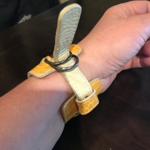 Cuir Inc Yellow Genuine Aligator Leather Bracelet - Picture 8 of 8